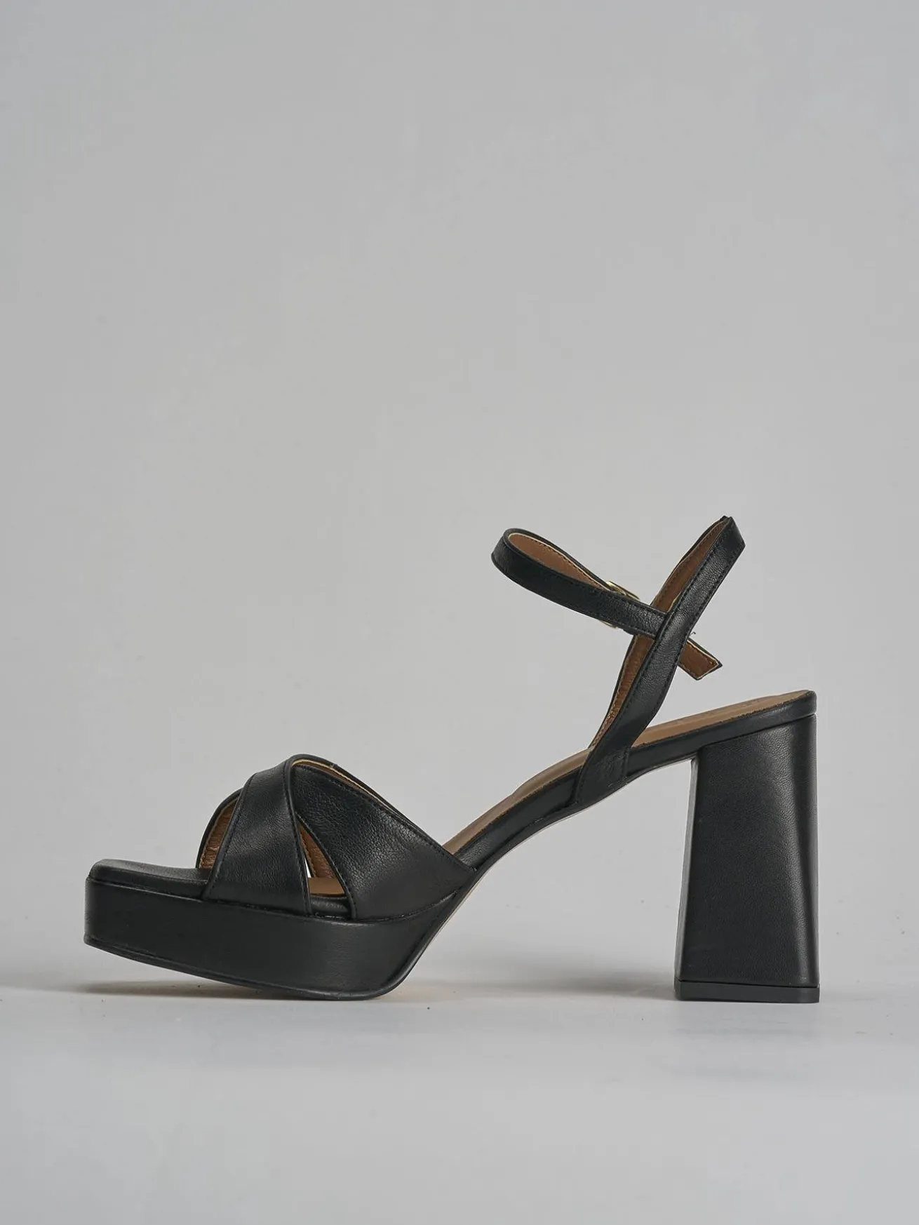 Sandalo tacco 8 cm nero pelle