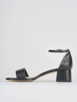 Sandalo tacco 5 cm nero pelle