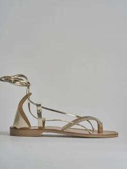 Sandalo tacco 1 cm oro pelle