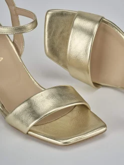 Sandalo tacco 7 cm oro pelle