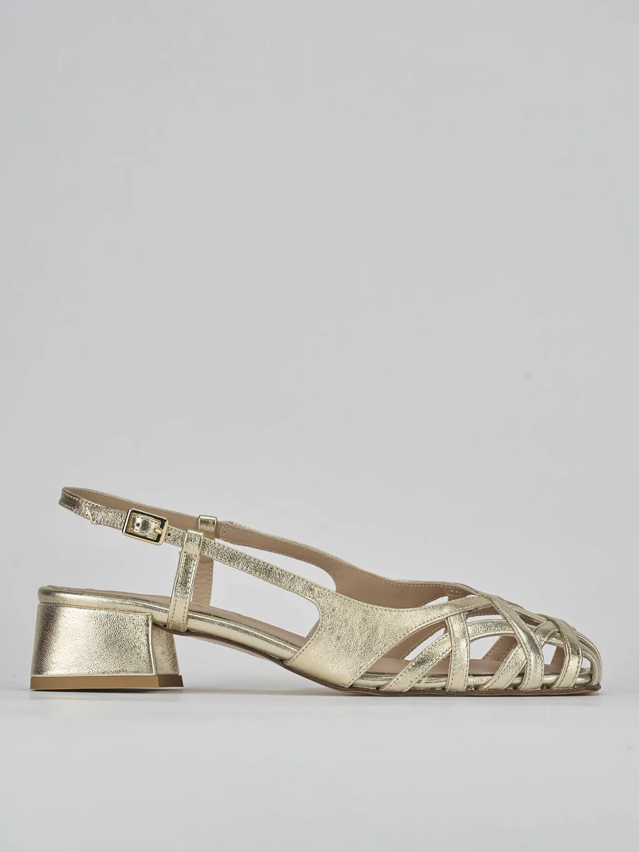 Sandalo tacco 5 cm oro pelle