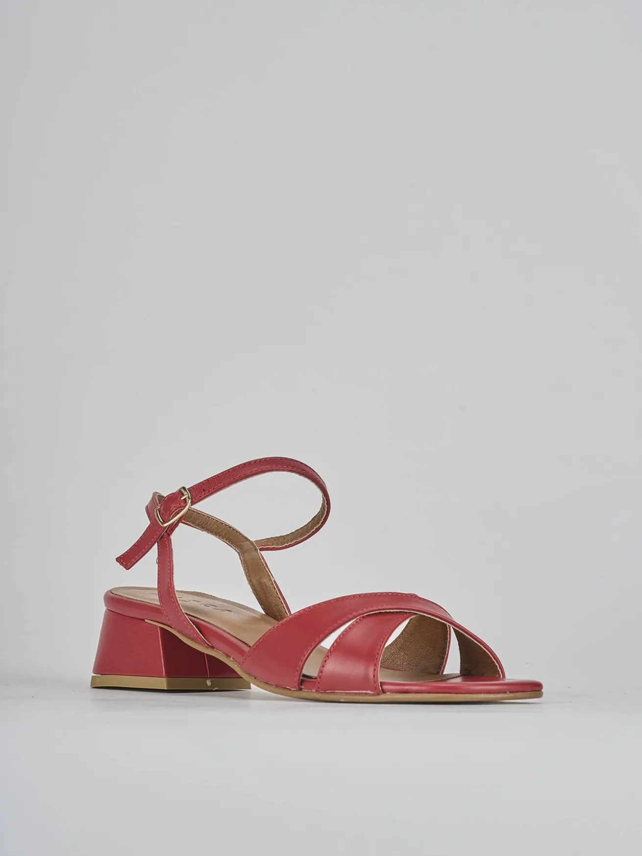 Sandalo tacco 3 cm rosso pelle