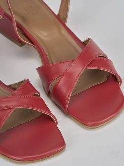 Sandalo tacco 3 cm rosso pelle