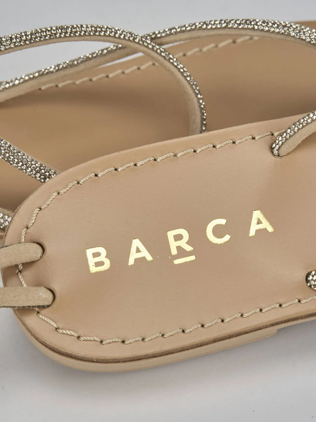 Sandalo tacco 1cm oro pelle