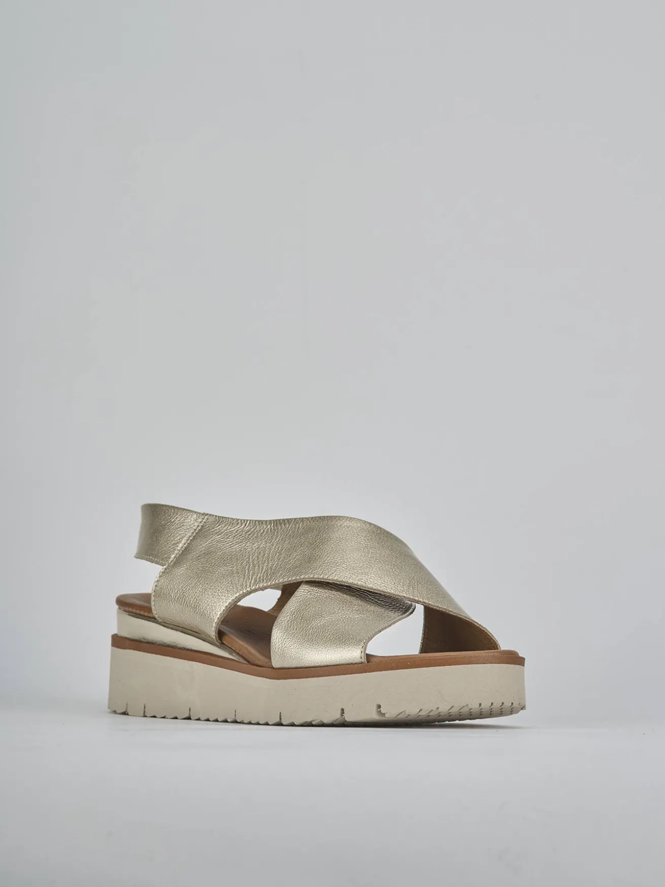 sandalo zeppa 3 cm platino