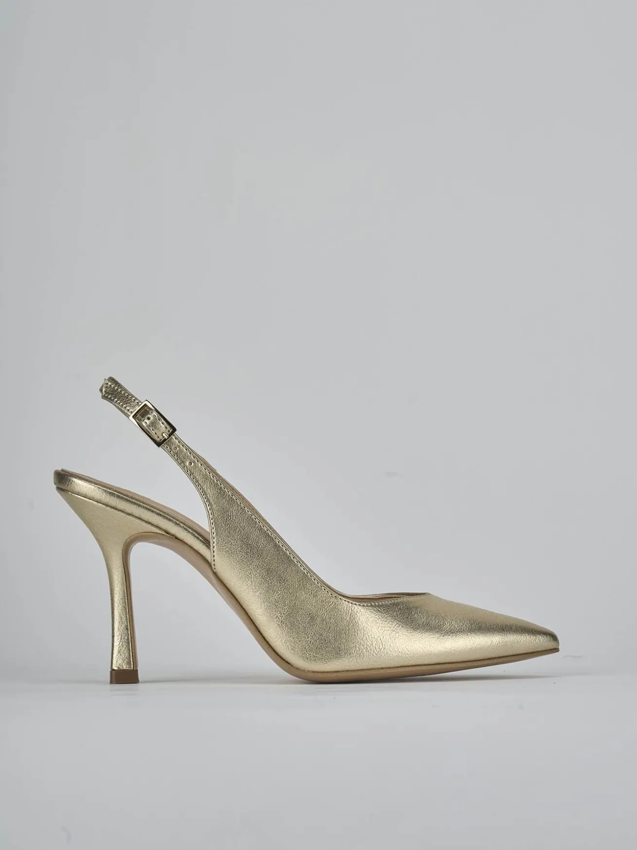 Slingback tacco 9cm laminato oro