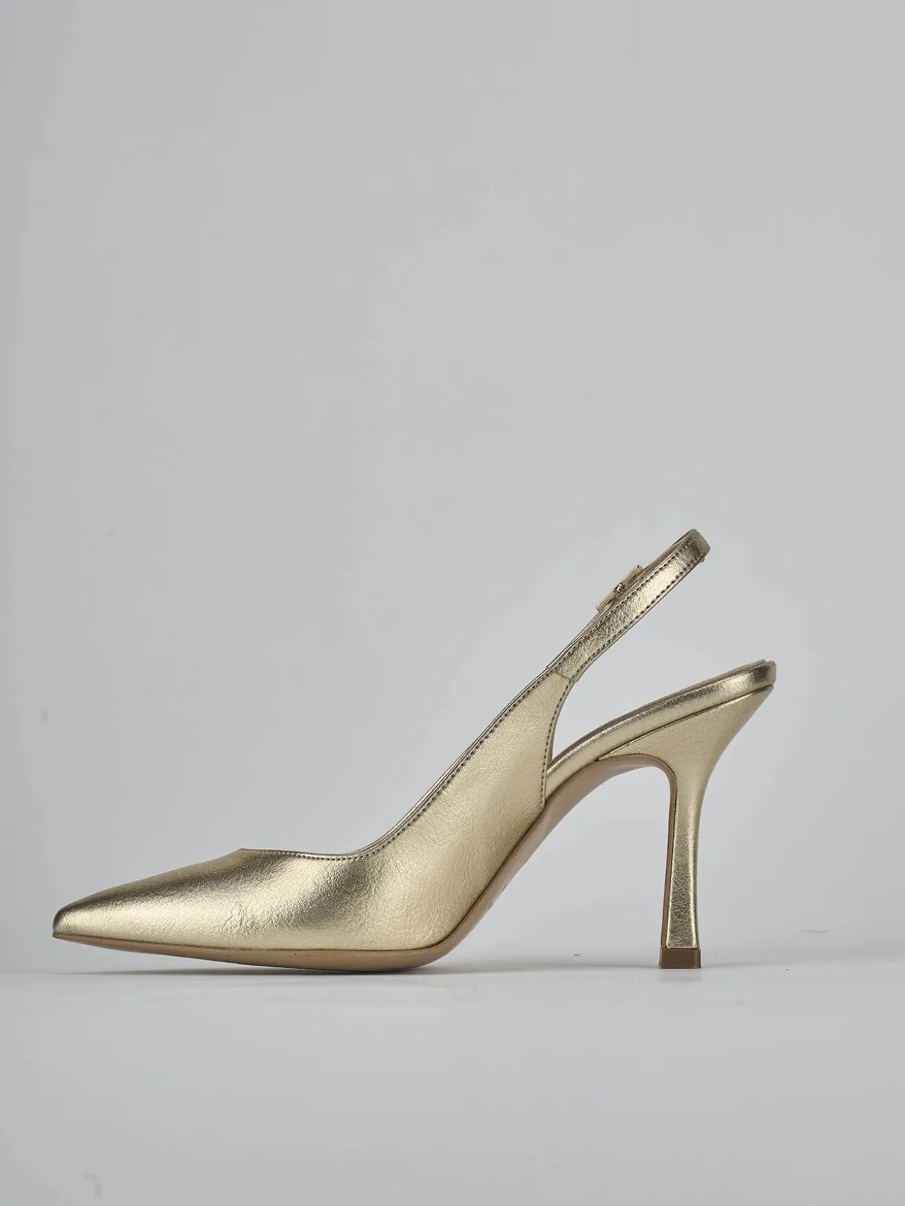Slingback tacco 9cm laminato oro
