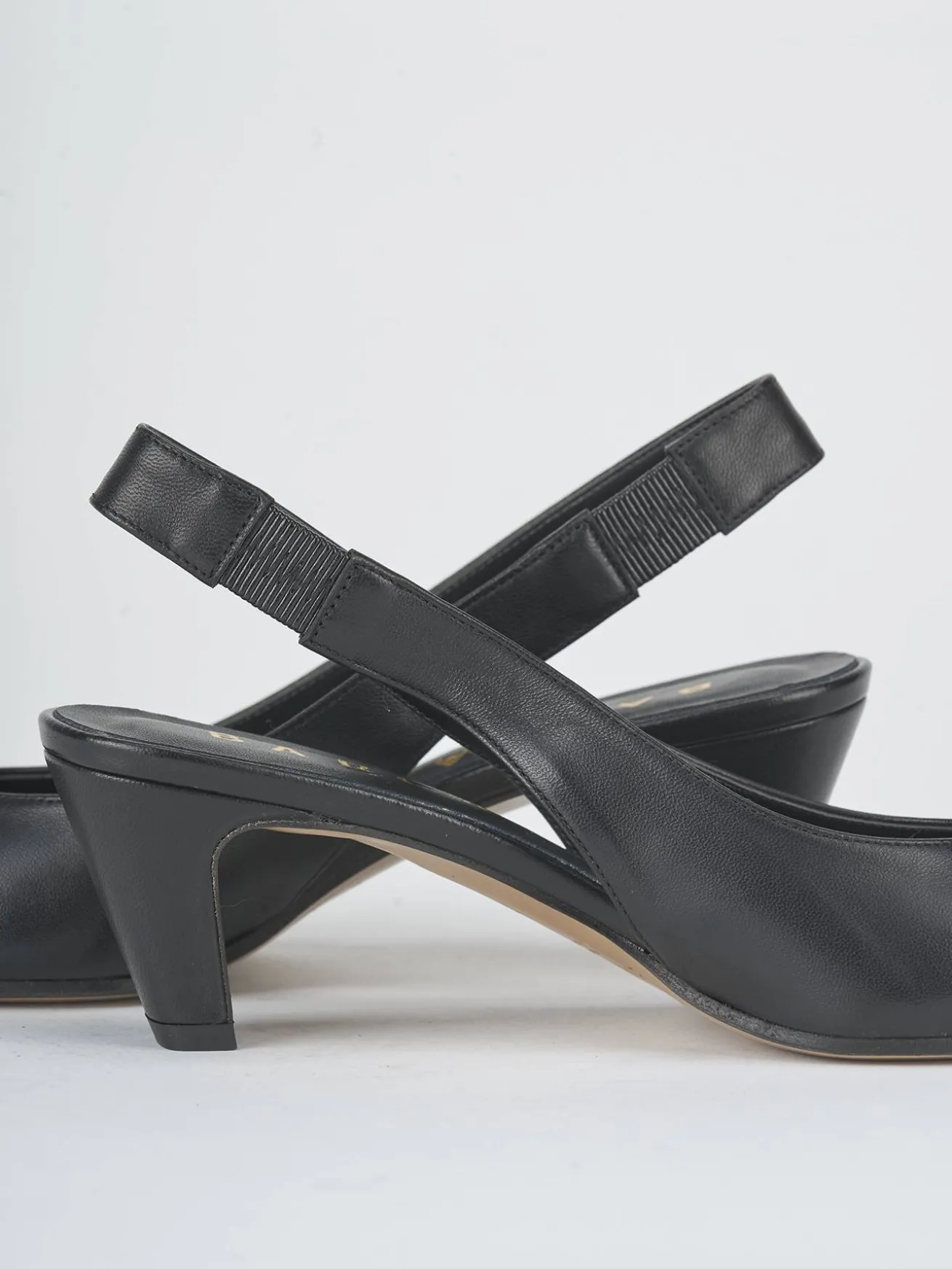 Slingback tacco 5cm pelle nero