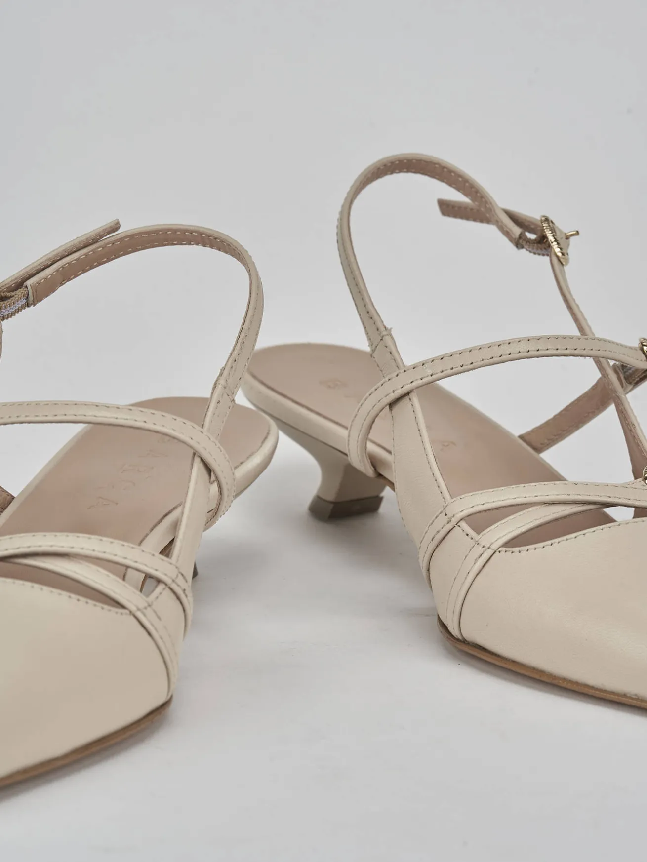 Slingback tacco 3cm pelle bianco