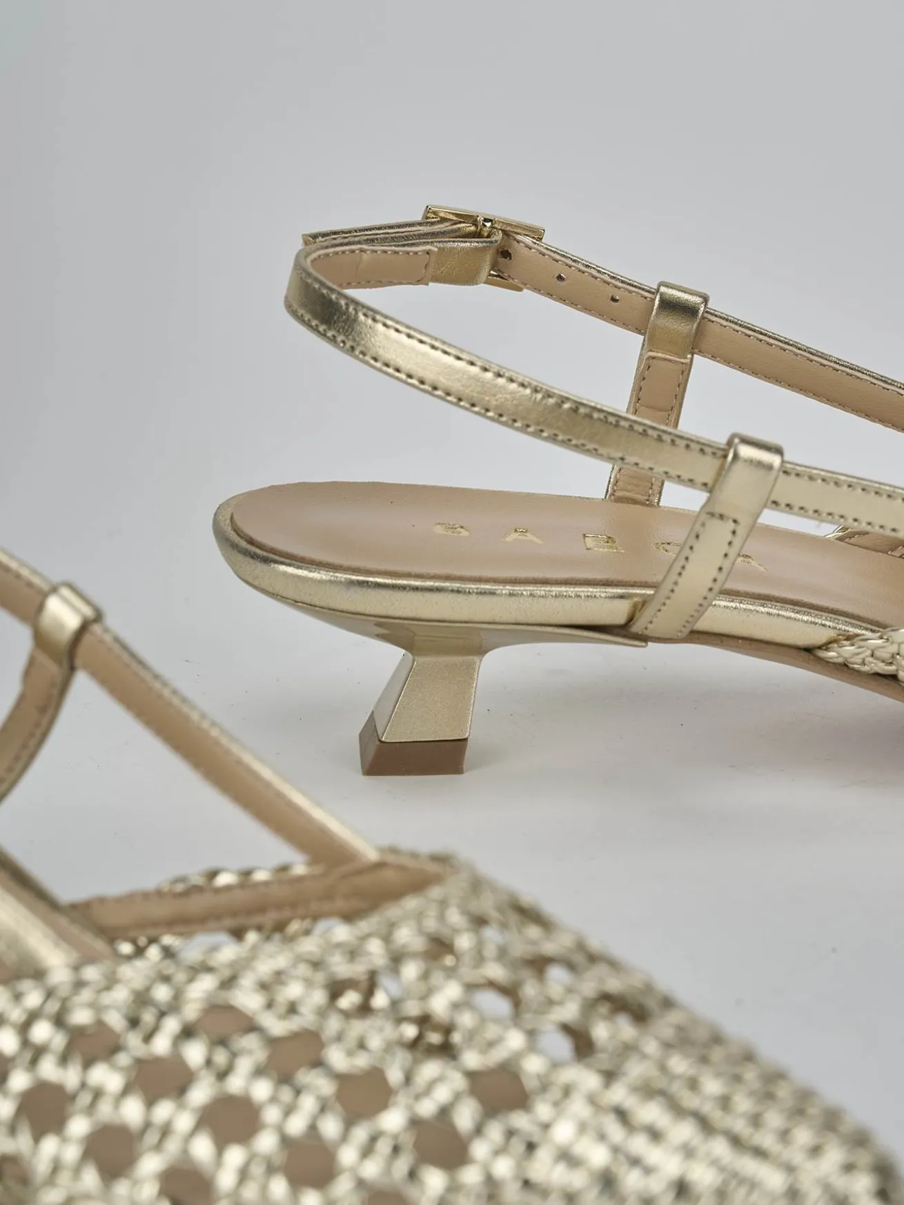 Slingback tacco 4cm pelle oro