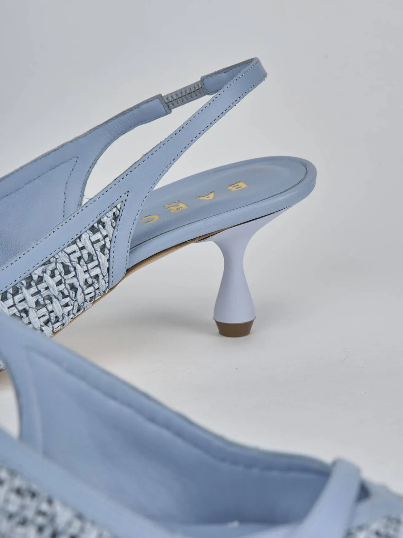 Slingback tacco 5cm pelle azzurro