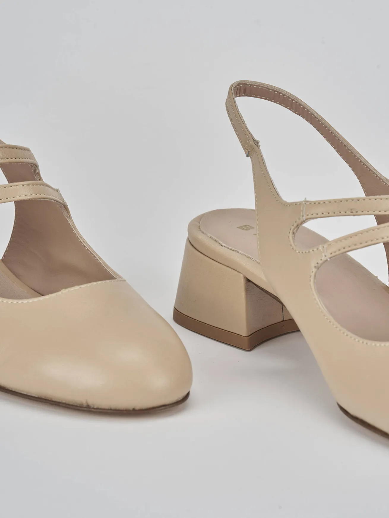 Slingback tacco 4cm pelle marrone