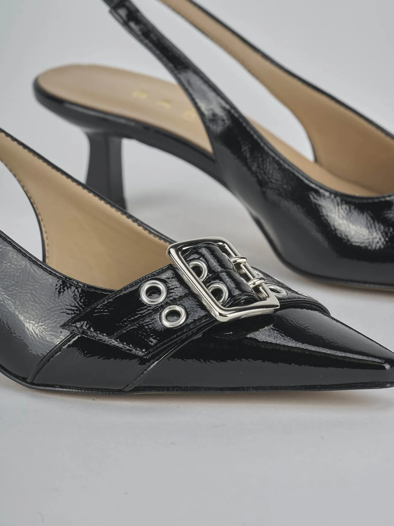 Slingback tacco 7cm vernice nero