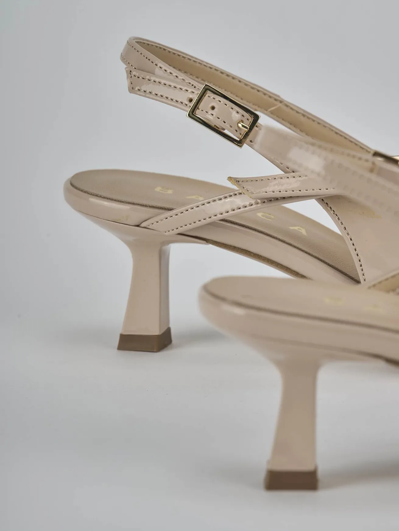 Slingback tacco 7cm vernice beige