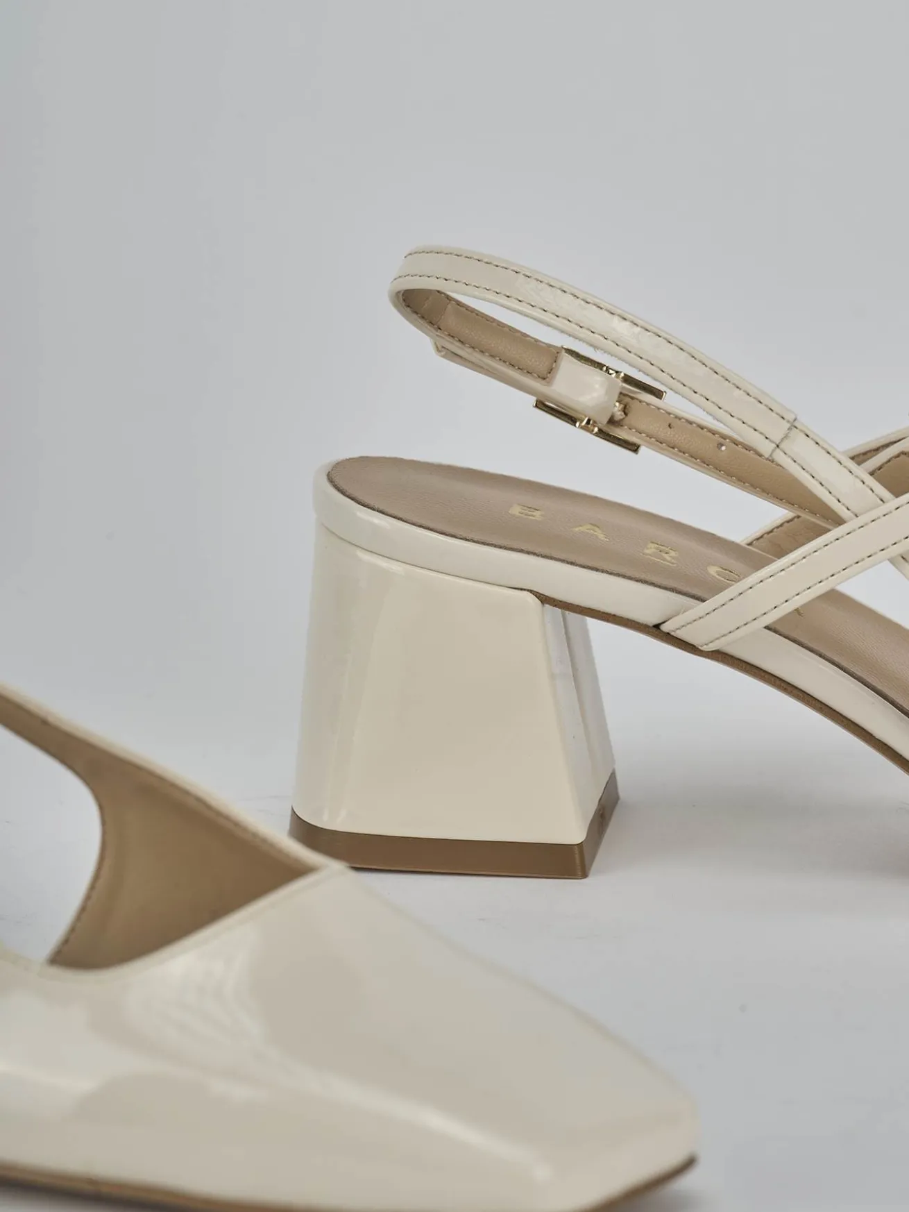 Slingback tacco 5cm vernice bianco