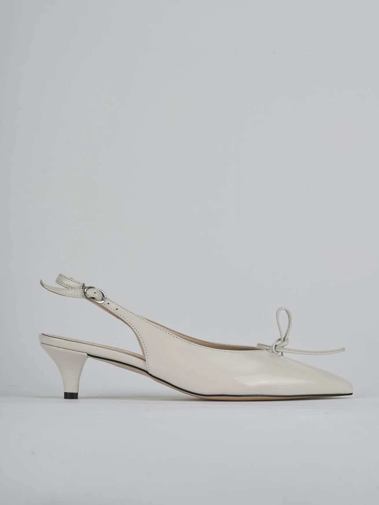 Slingback tacco 5cm vernice beige