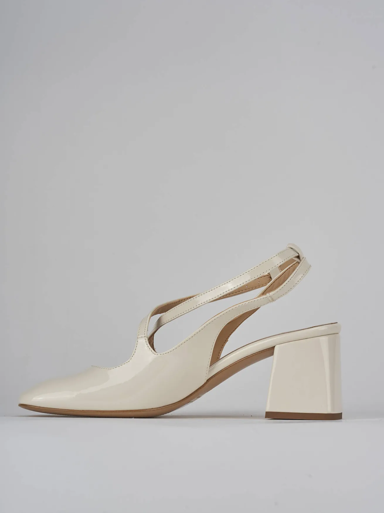 Slingback tacco 7cm vernice bianco