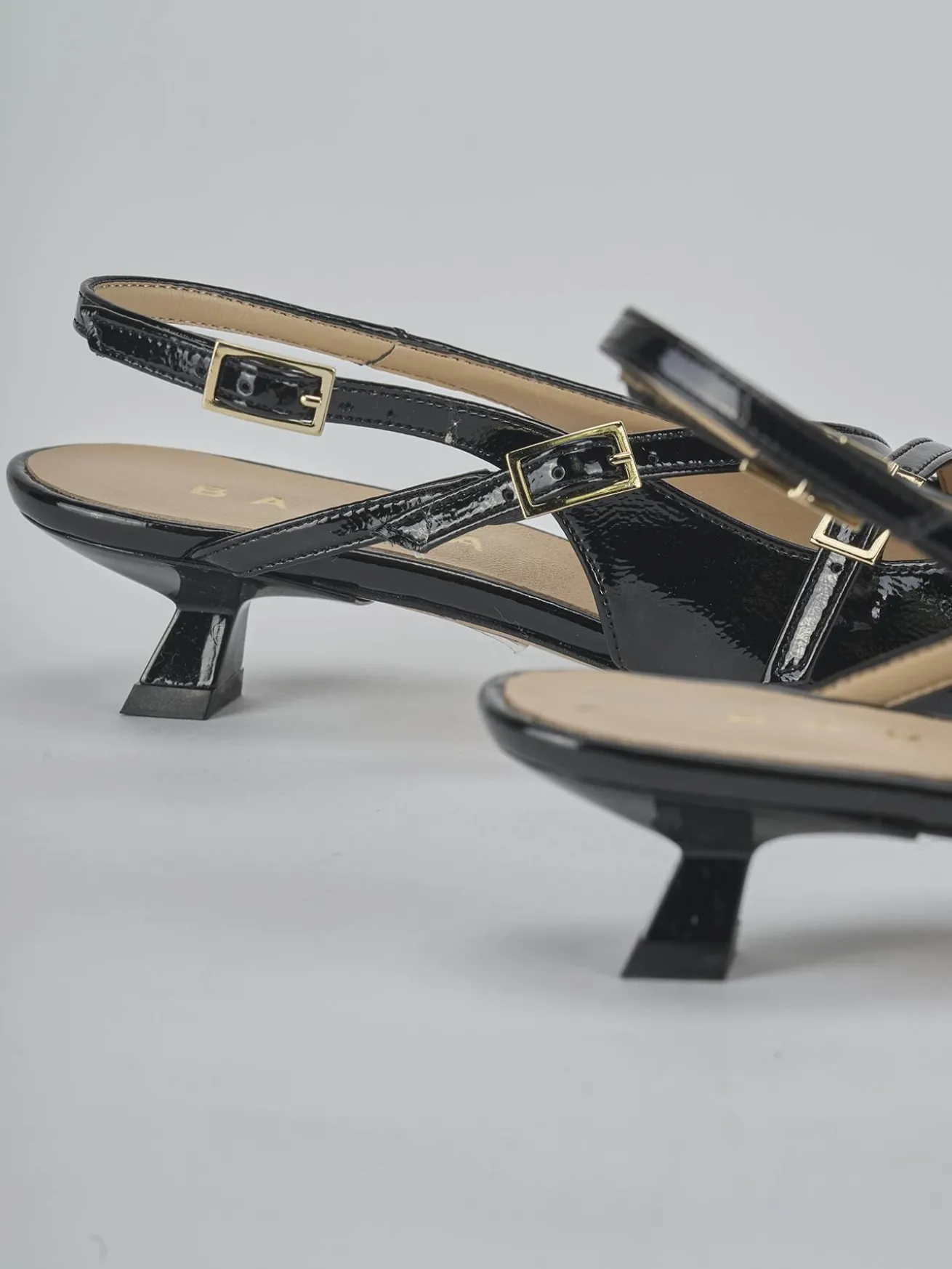 Slingback tacco 4cm vernice nero