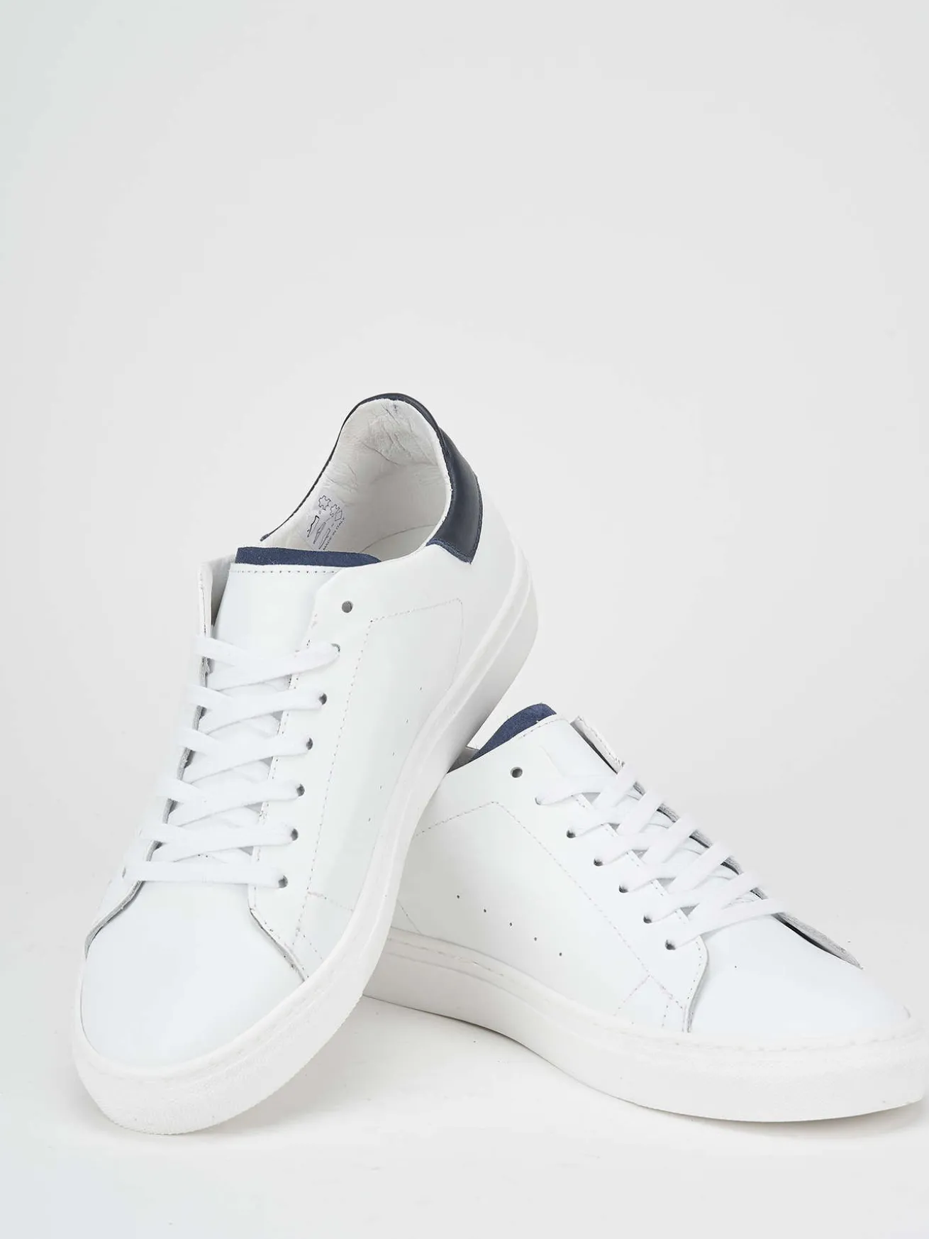 Sneakers bianco pelle