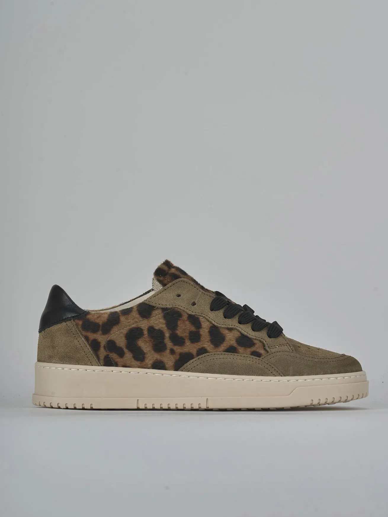 Sneakers camoscio beige