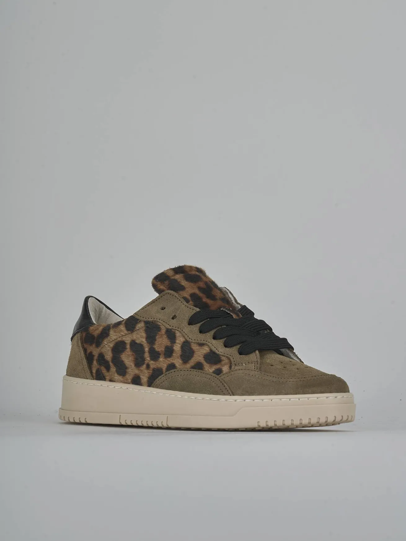 Sneakers camoscio beige