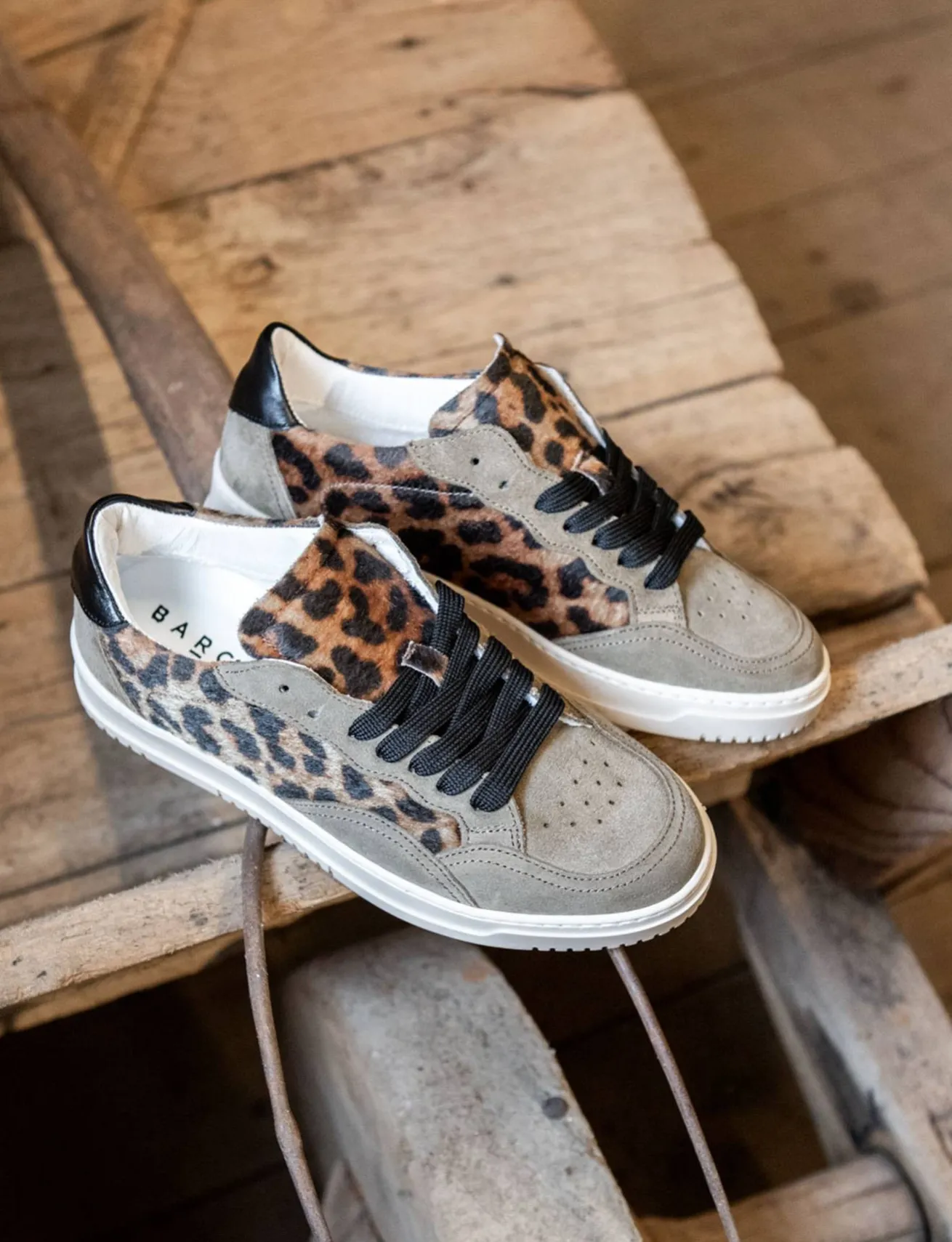 Sneakers camoscio beige