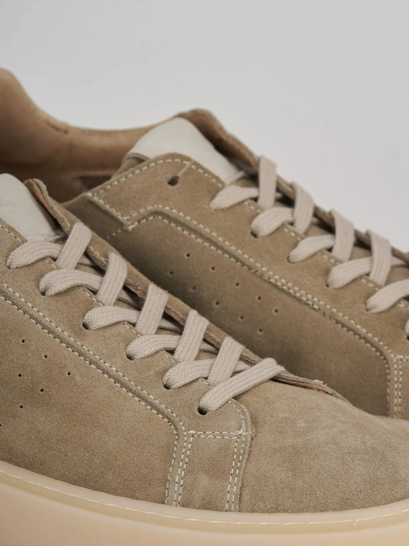 Sneakers camoscio beige