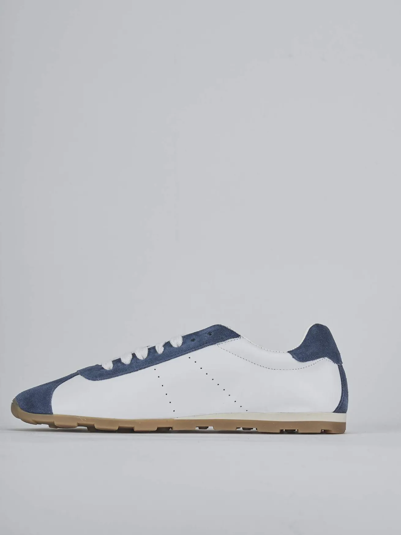 Sneakers camoscio bianco