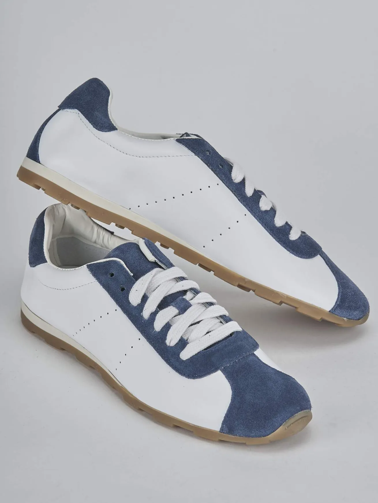 Sneakers camoscio bianco