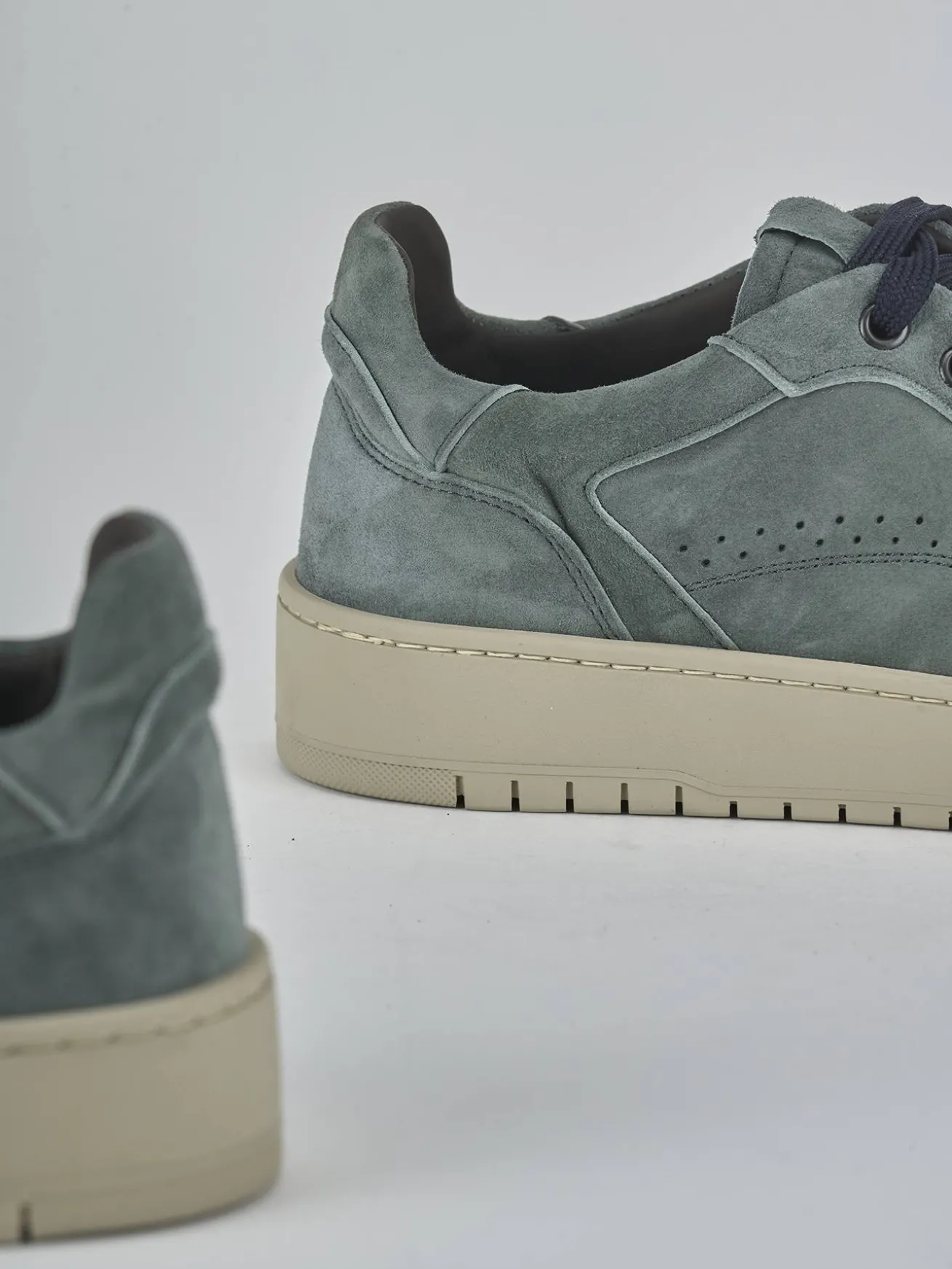 Sneakers camoscio jeans