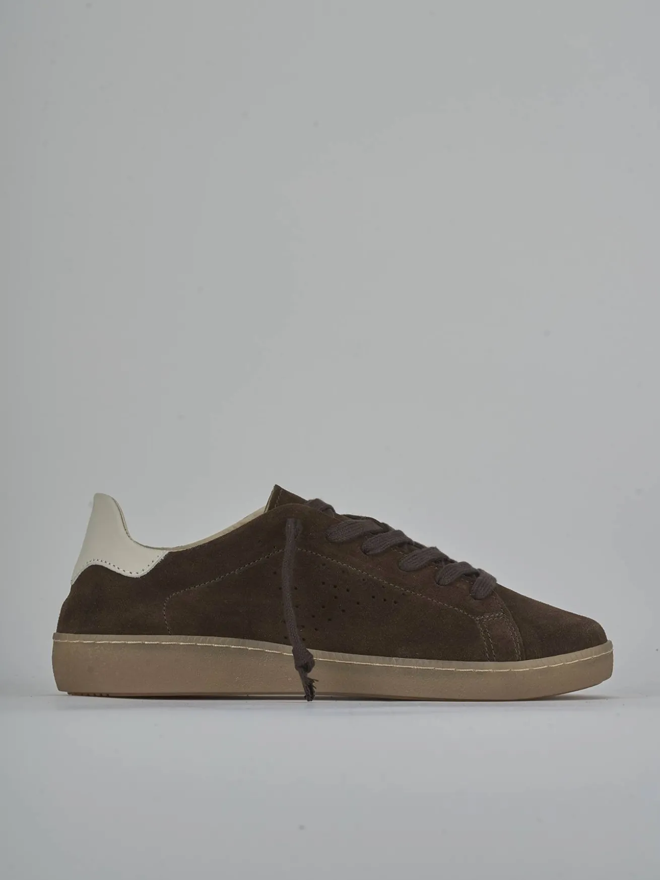 Sneakers camoscio testa