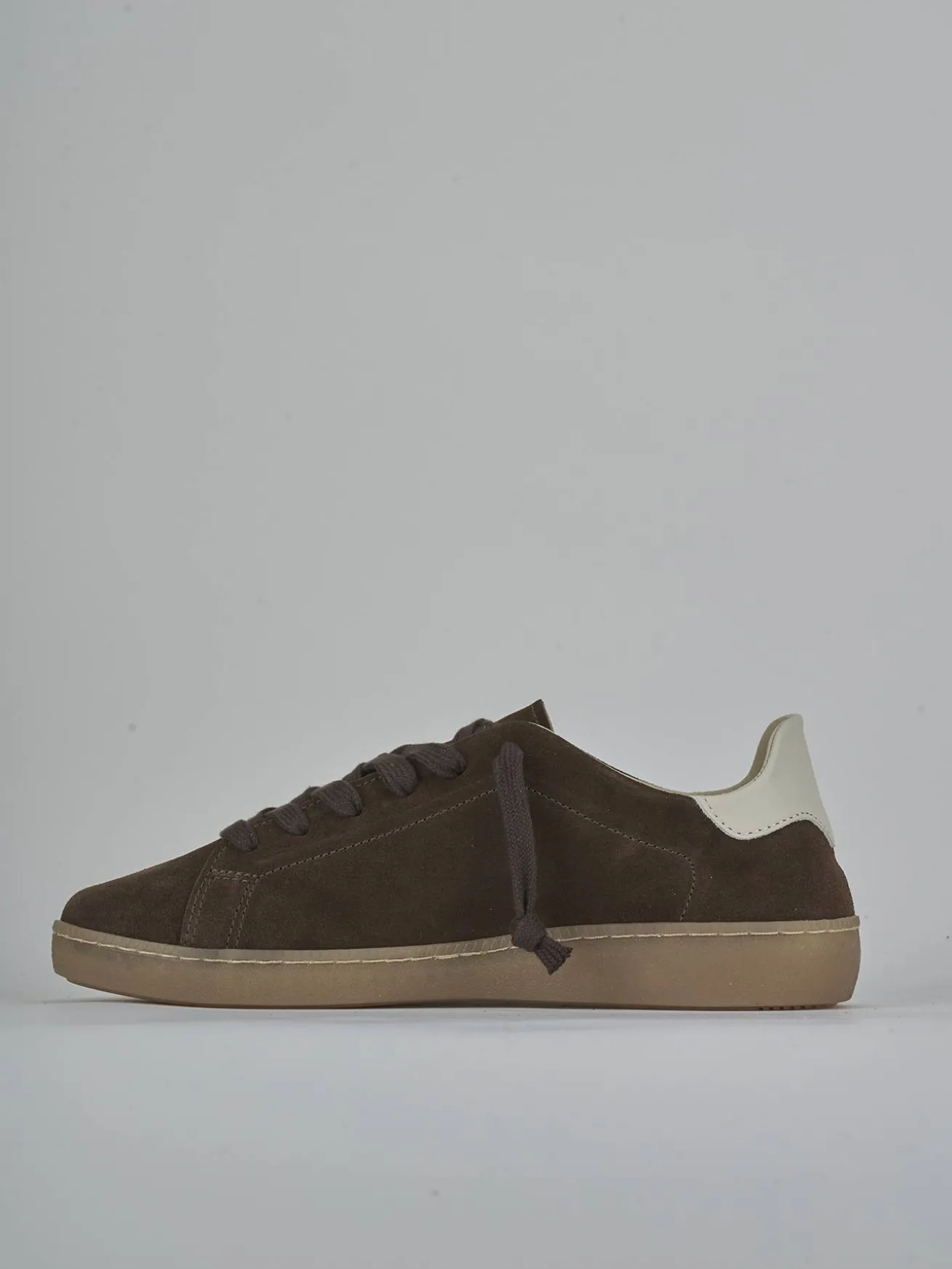 Sneakers camoscio testa