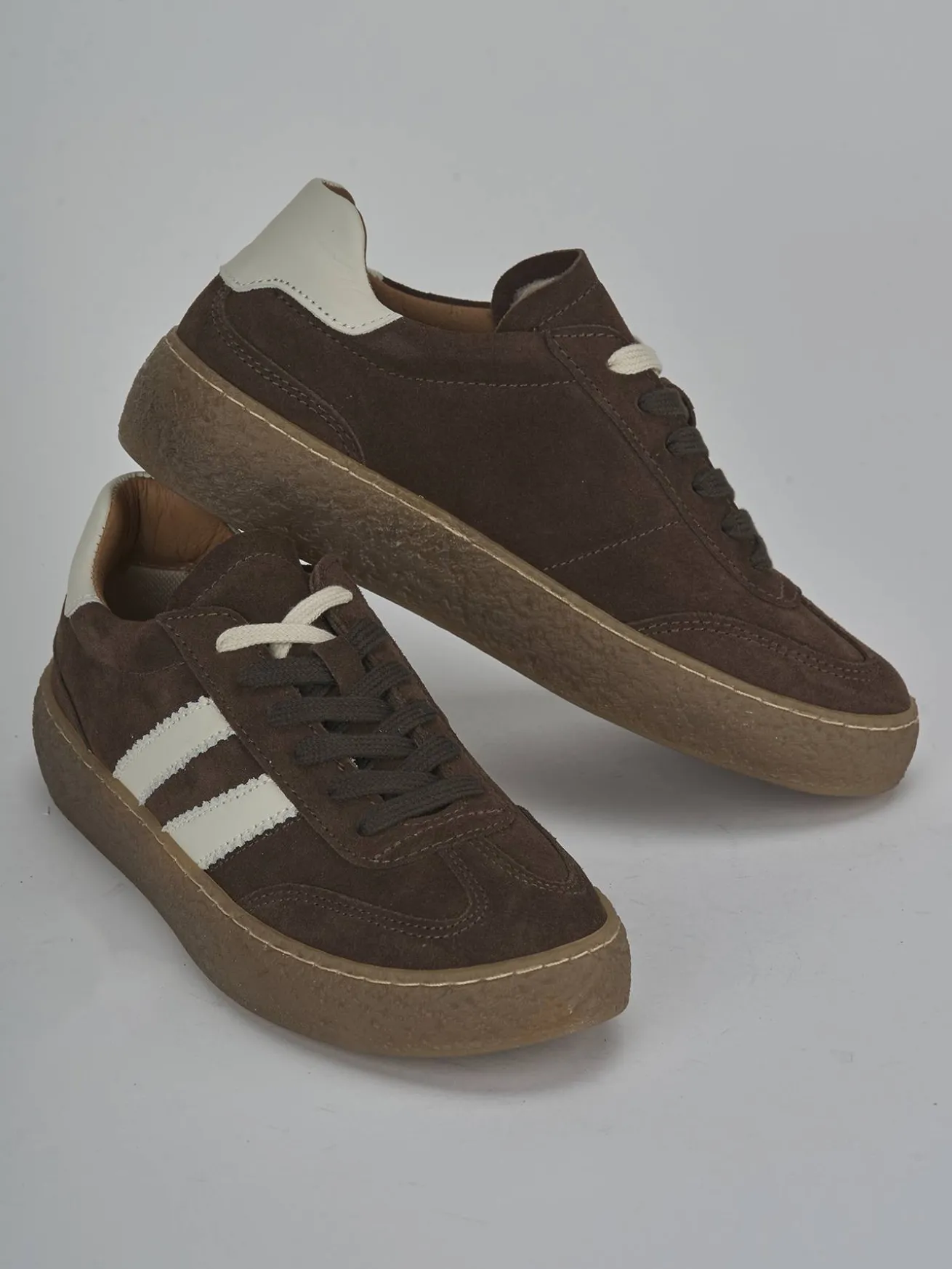 Sneakers camoscio testa