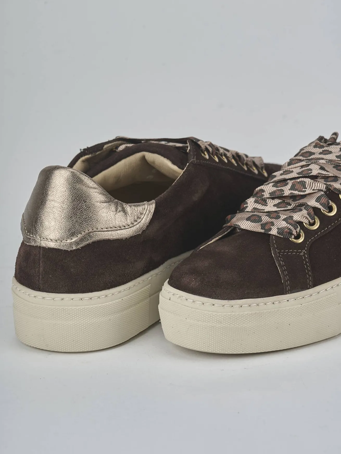 Sneakers camoscio testa