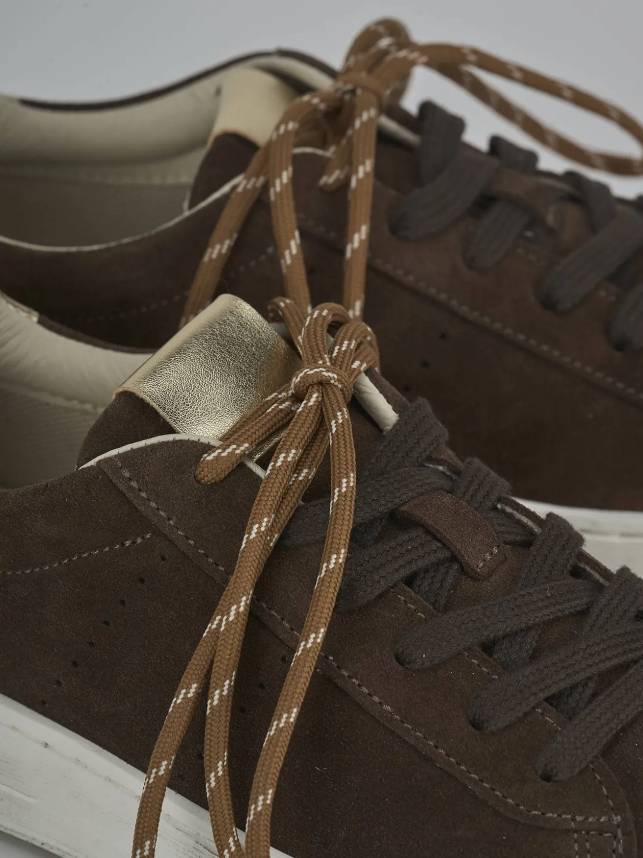 Sneakers camoscio testa