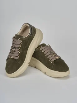 Sneakers camoscio verde