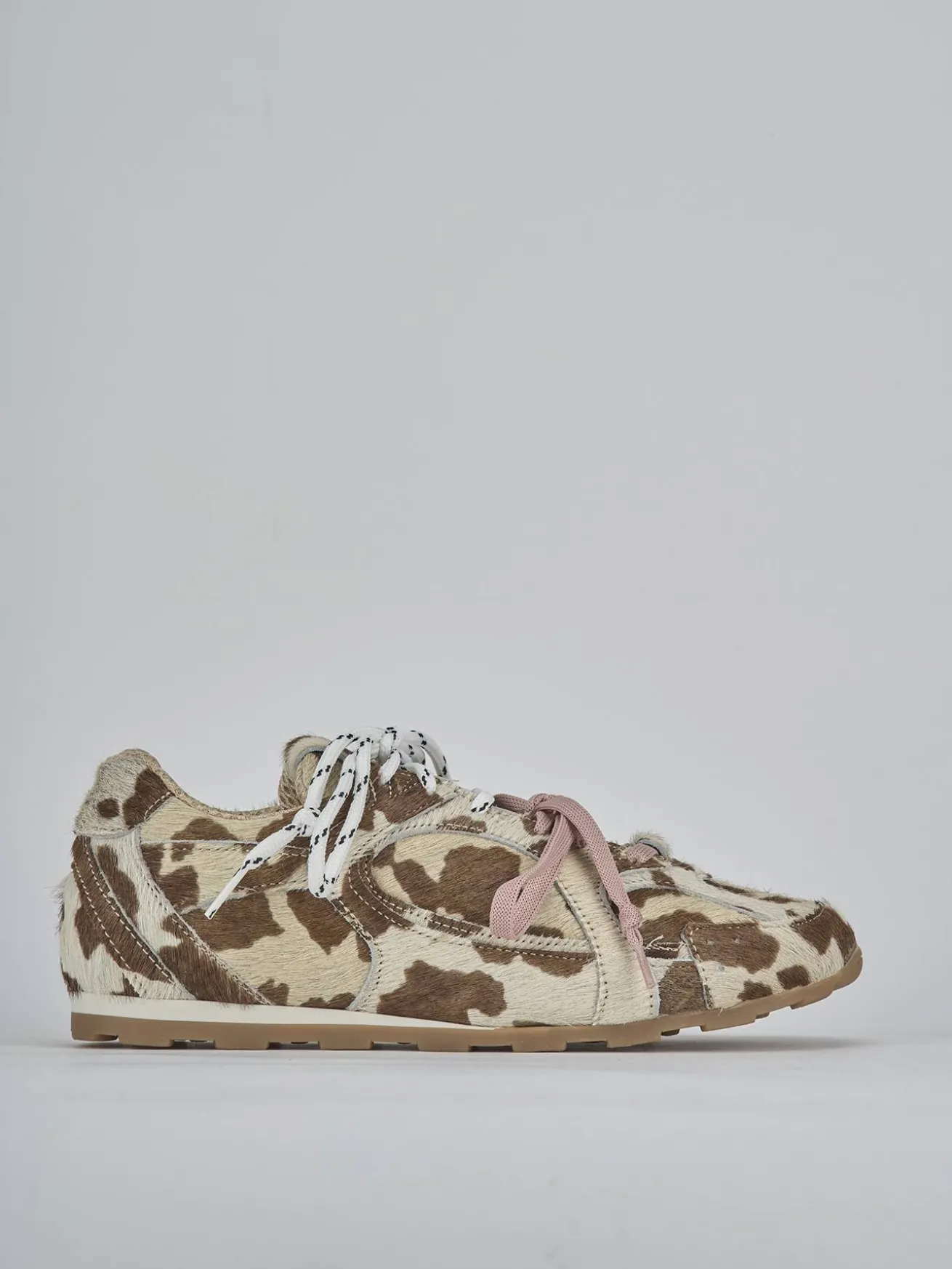 Sneakers cavallino beige