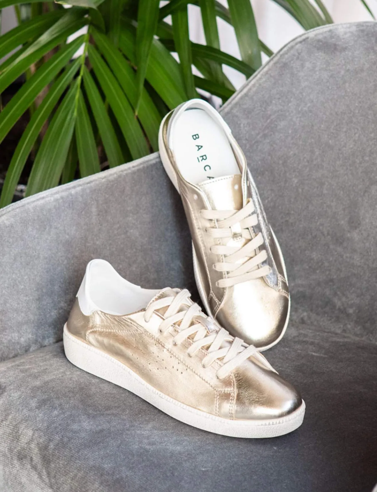 Sneakers laminato oro