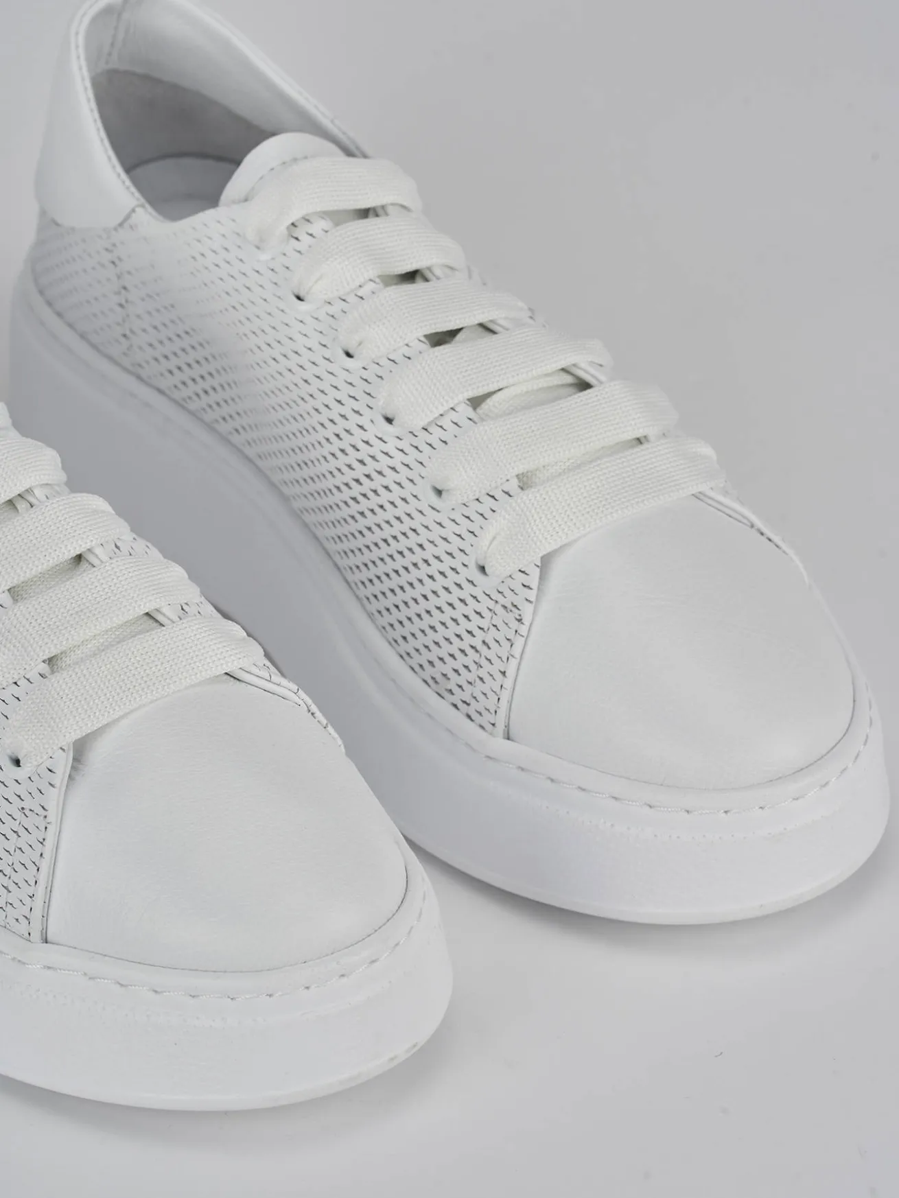 Sneakers pelle bianco