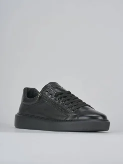 Sneakers pelle nero