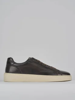 Sneakers pelle testa
