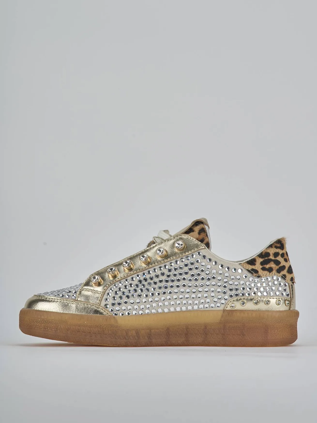 Sneakers tacco 1cm laminato oro