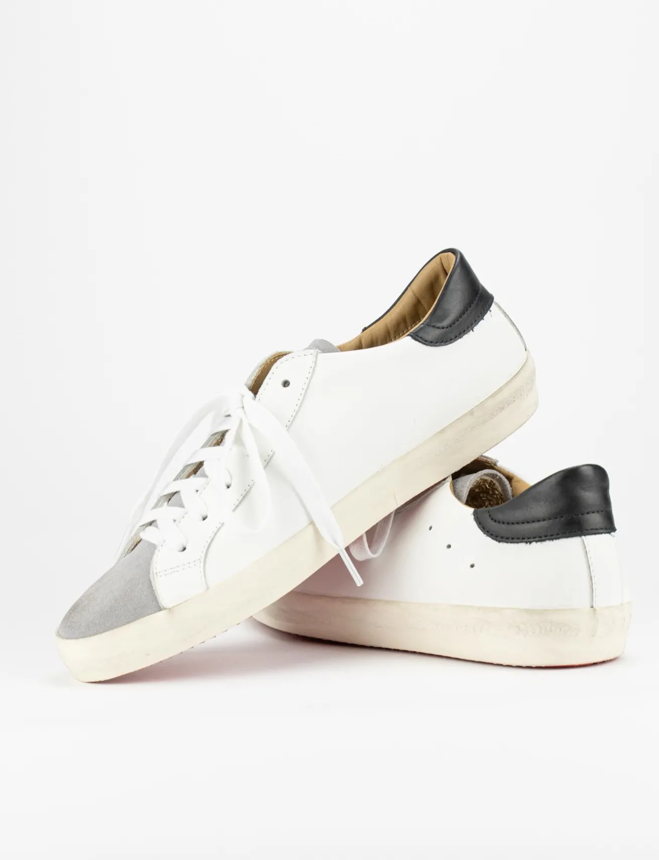 Sportive fondo gomma e soletto interno in vera pelle