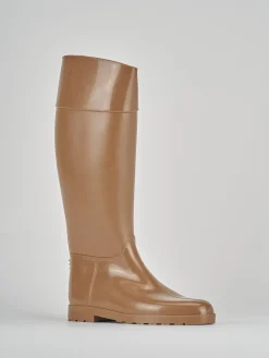 Stivale tacco 2 cm marrone gomma