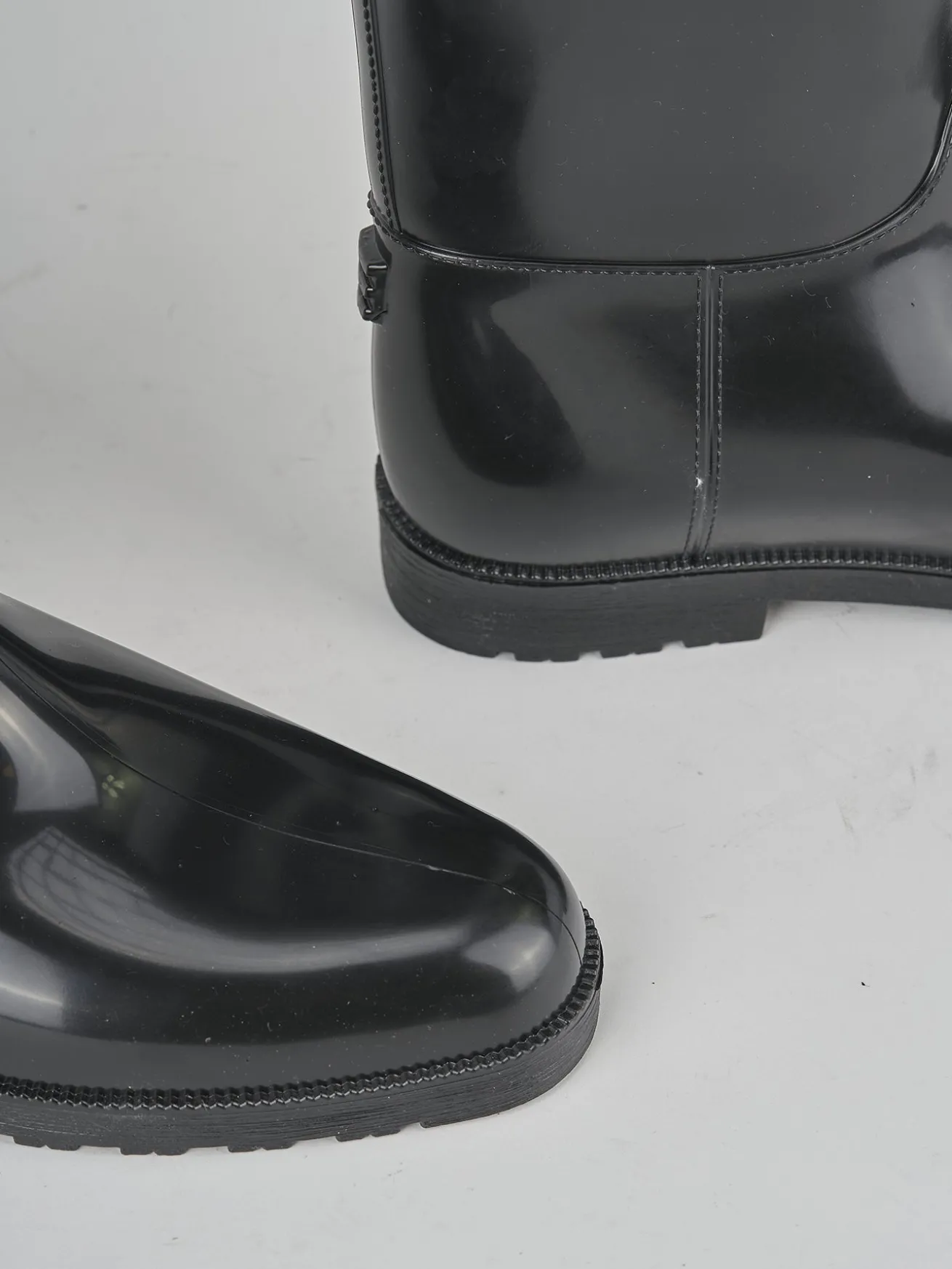 Stivale tacco 2 cm nero gomma