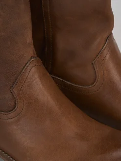 Stivale tacco 1 cm marrone pelle