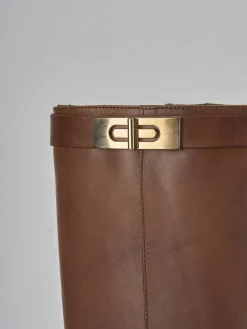 Stivale tacco 2 cm marrone pelle