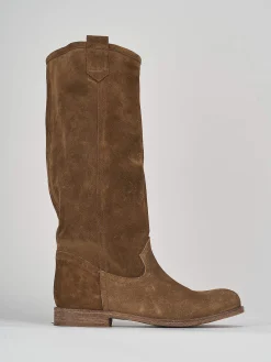 Stivale tacco 1 cm marrone camoscio