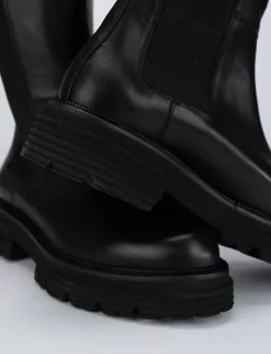 Stivale tacco 1 cm nero pelle