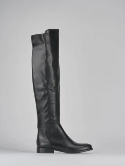 Stivale tacco 2 cm nero pelle